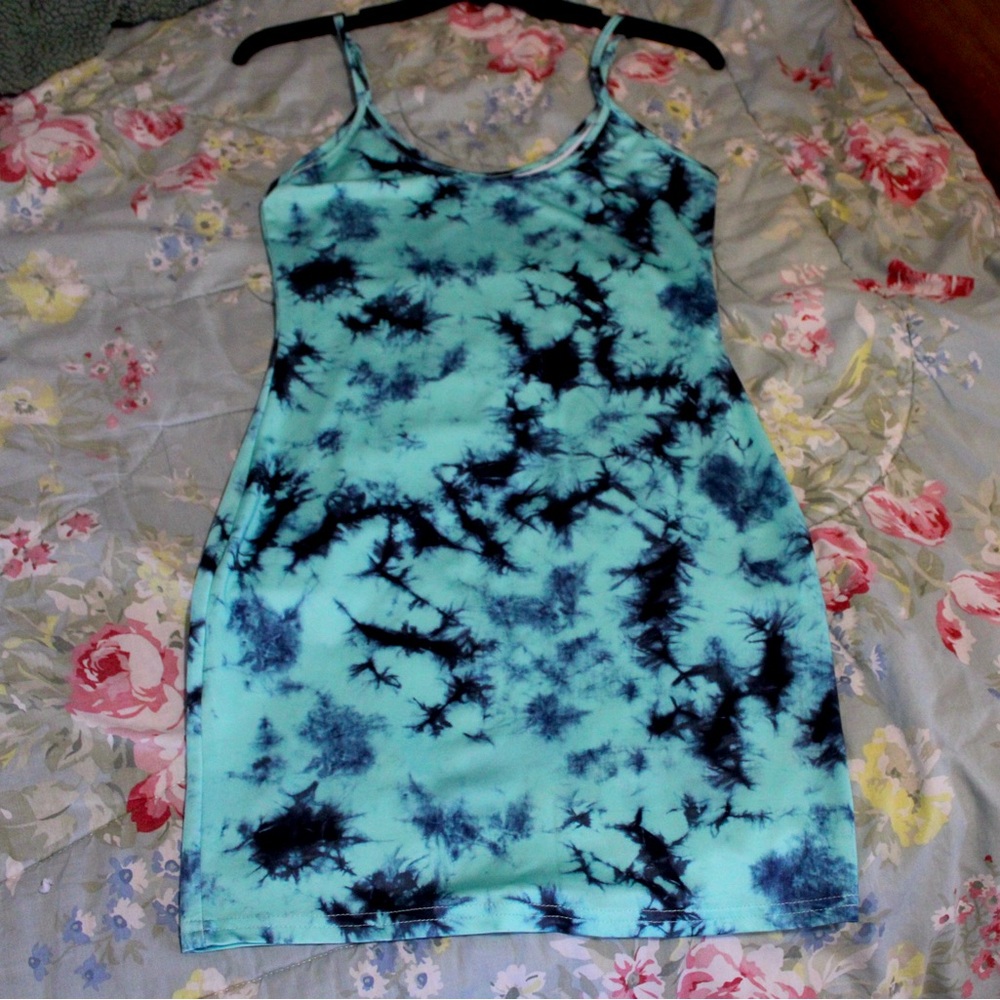 Bodycon tie dye dress
